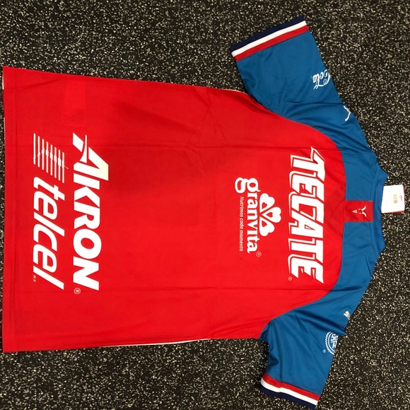 Puma Chivas Jersey Liga MX 2020 - Picture 2 of 4